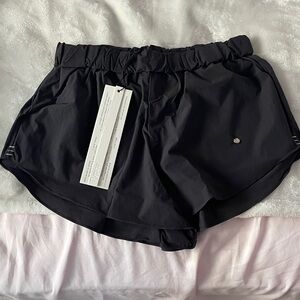 Typha flower bud dance shorts in smoke black size medium